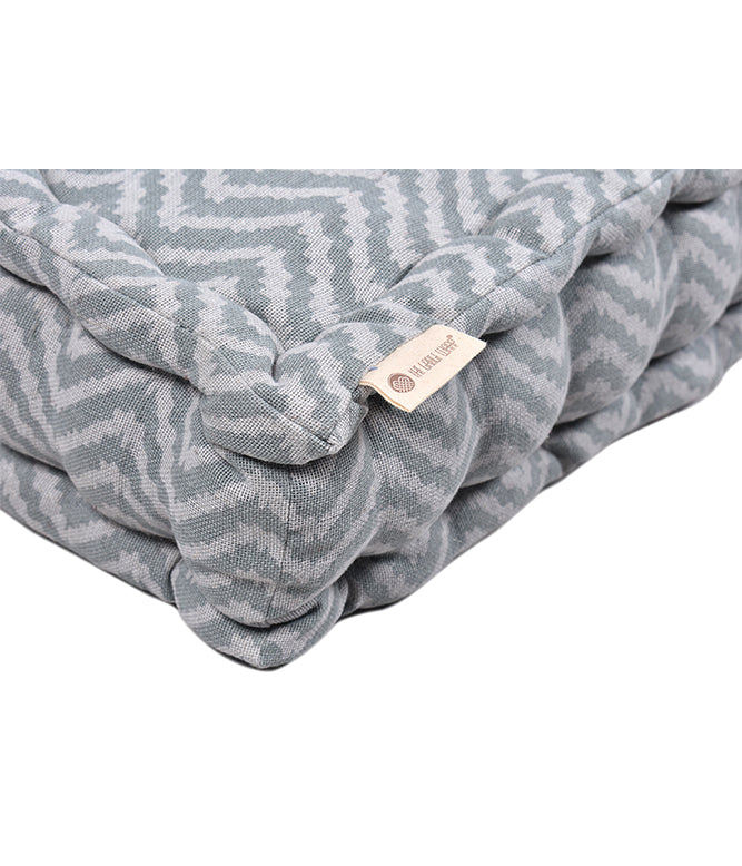 Wavy Grey Floor Floor Bed Mattress (Aqua)