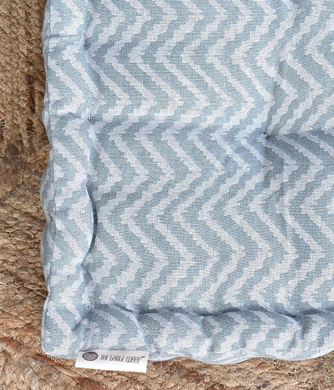 Wavy Grey Floor Floor Bed Mattress (Aqua)