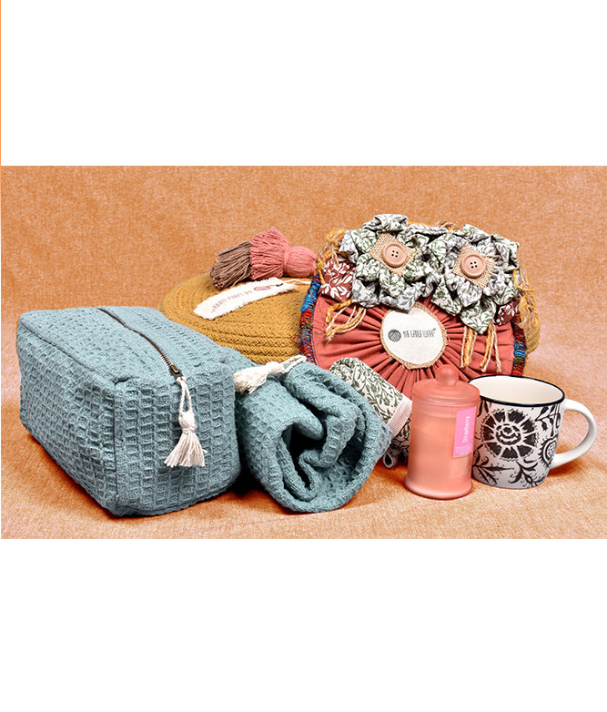 Charming Comforts (Sage Green  Pouches) - TGW