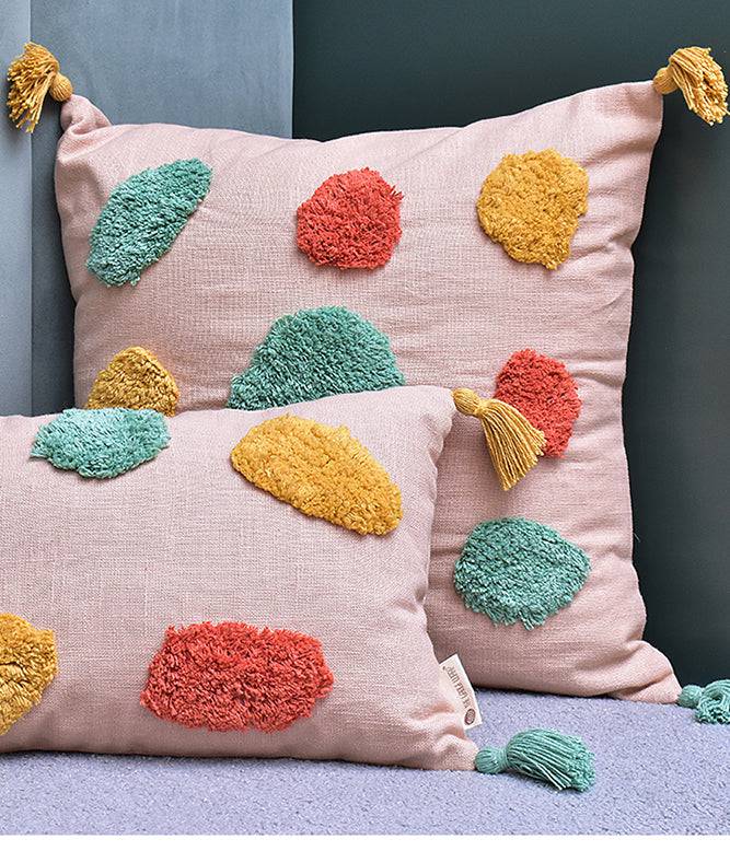 Eco-Friendly Cushion Covers: Benefits for Your Home and the Planet