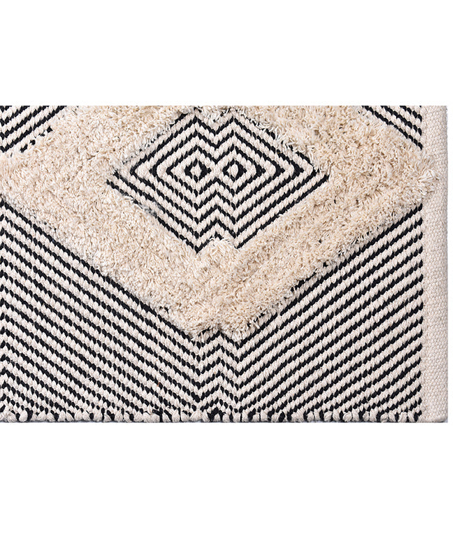 Rhomb Tuft Wo-Metric Rug (Black) LARGE - TGW