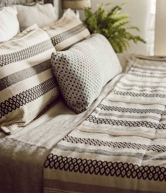 Ankareeda Bed Set - TGW