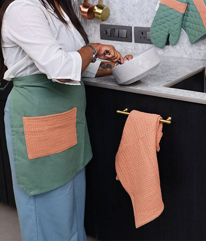 Culinary Companions - Sage Green &amp; Rose Pink Waist Apron - TGW